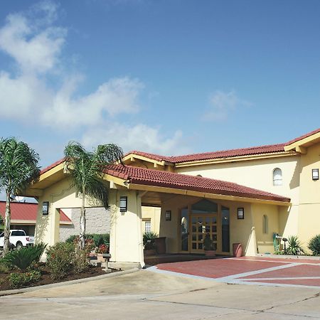 La Quinta Inn By Wyndham Clute Lake Jackson Exterior photo